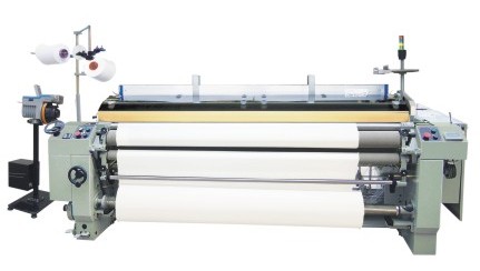 Singel nozzle water-jetloom with electronic storage system